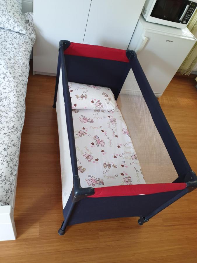 Apartment Emma Ljubljana - Free Parking, Ac, Wifi 外观 照片