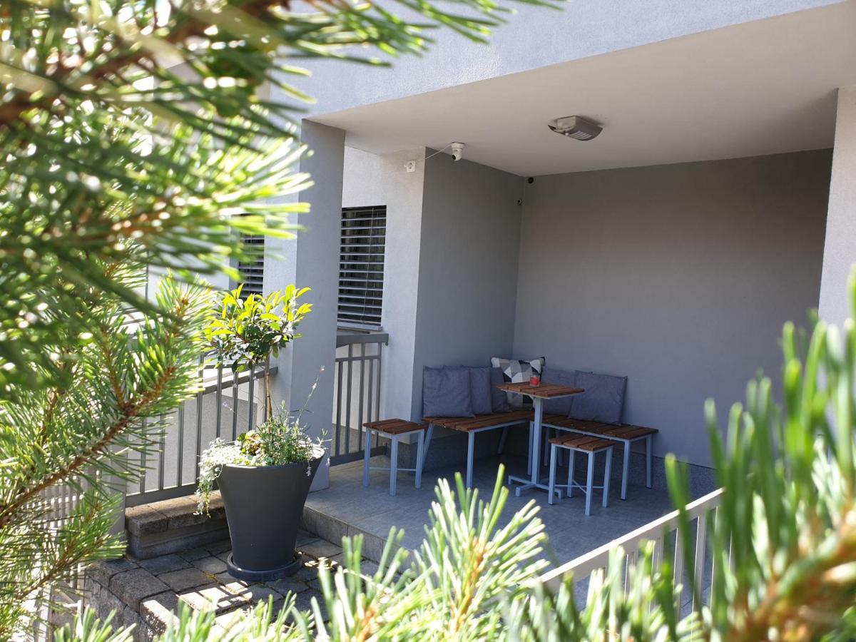 Apartment Emma Ljubljana - Free Parking, Ac, Wifi 外观 照片