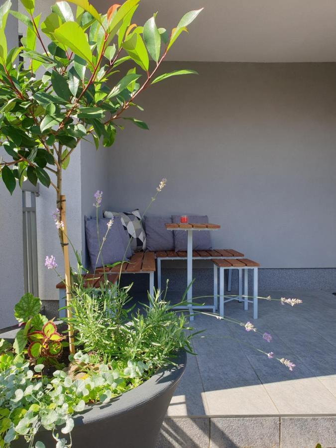 Apartment Emma Ljubljana - Free Parking, Ac, Wifi 外观 照片