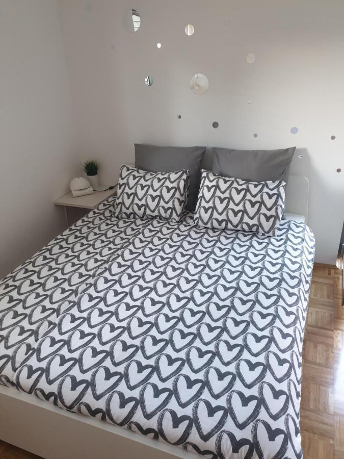 Apartment Emma Ljubljana - Free Parking, Ac, Wifi 外观 照片