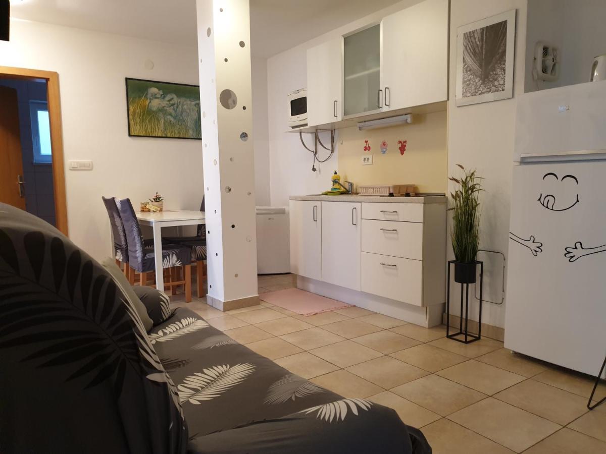 Apartment Emma Ljubljana - Free Parking, Ac, Wifi 外观 照片