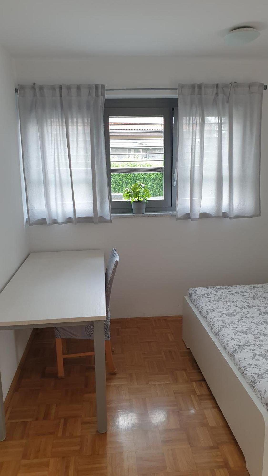 Apartment Emma Ljubljana - Free Parking, Ac, Wifi 外观 照片