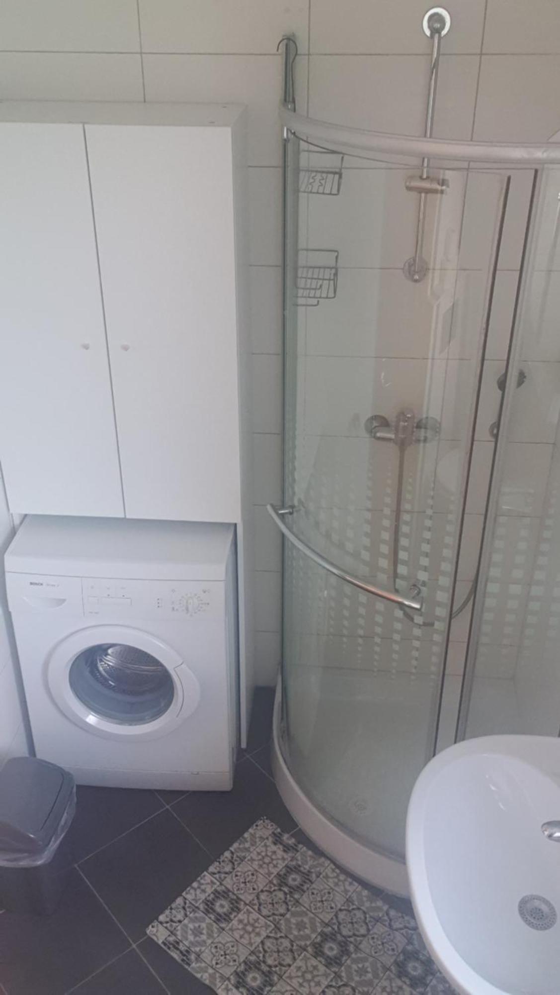 Apartment Emma Ljubljana - Free Parking, Ac, Wifi 外观 照片