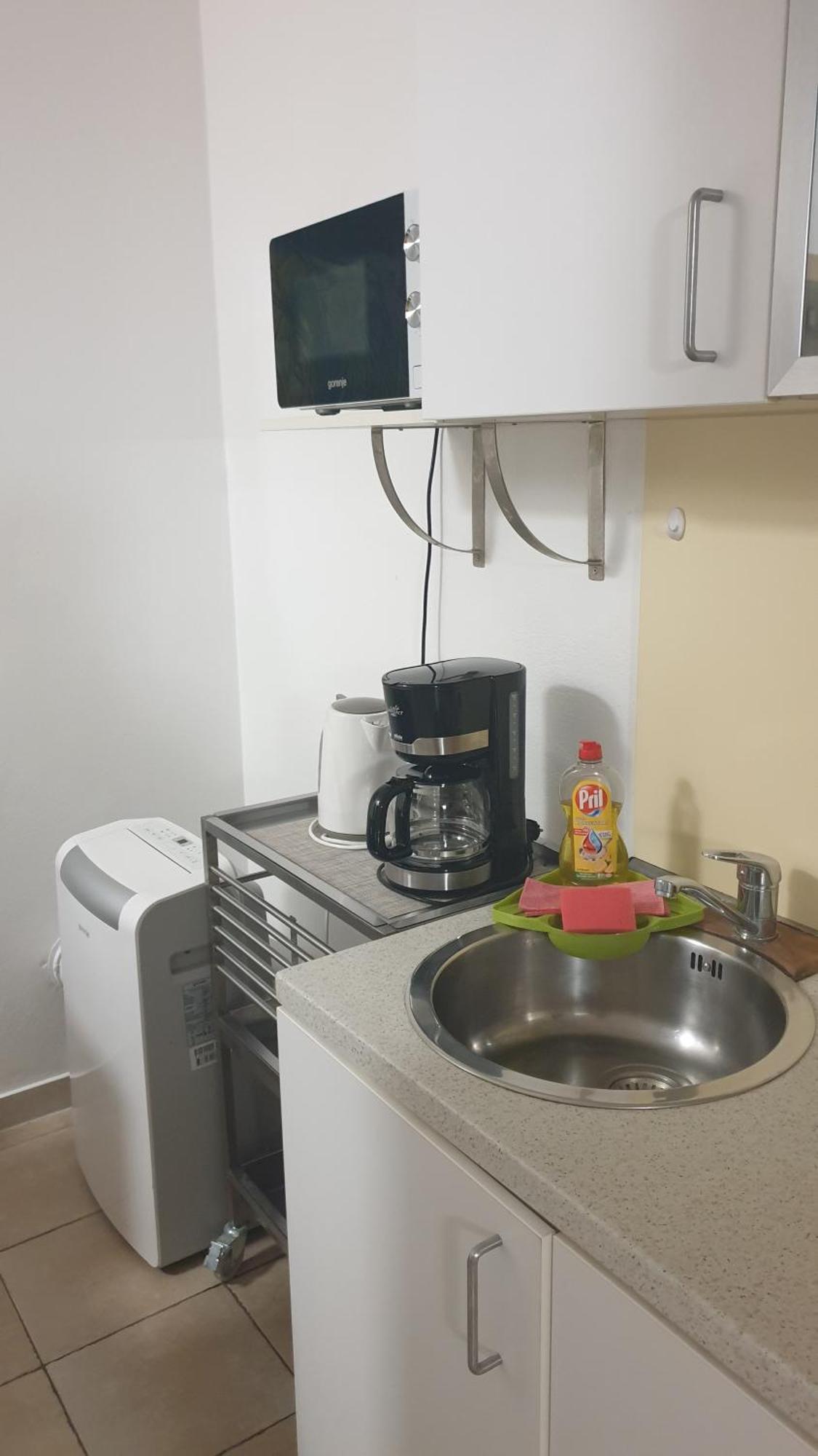 Apartment Emma Ljubljana - Free Parking, Ac, Wifi 外观 照片